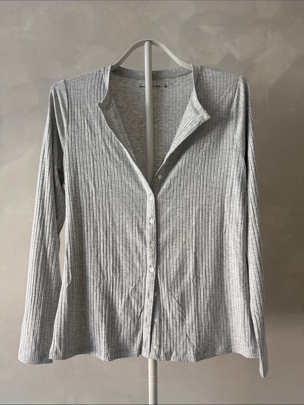 A&F Ribbed Button Front Top | M - Picture 7 of 8